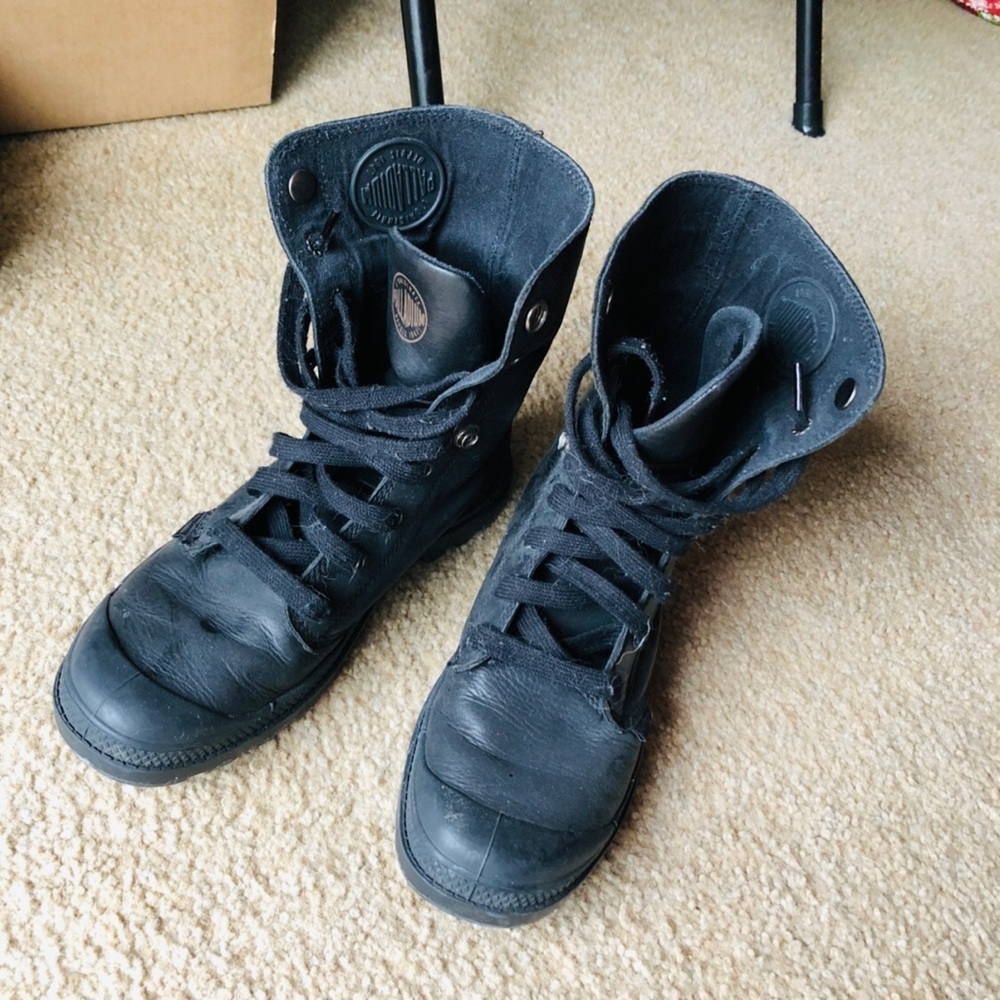 palladium men”s shoes